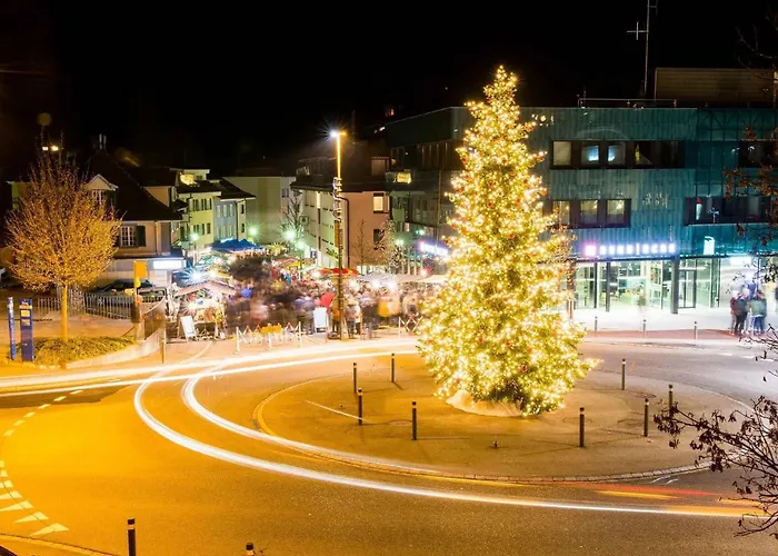 In The Countryside Kitchen Parking Lot * Spiez
